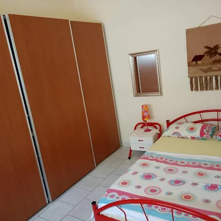 Paradise Apartment Loutra Elevtheron